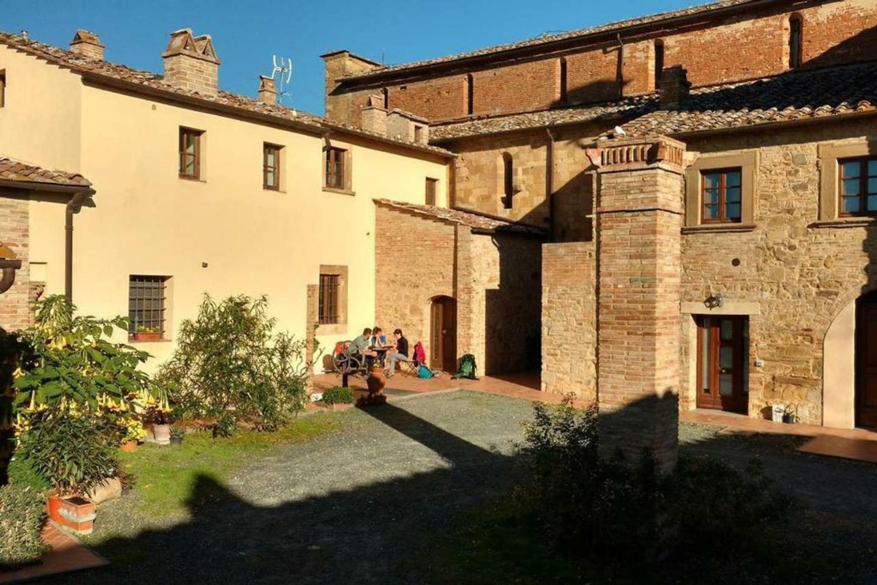 Ostello Sigerico Gambassi Terme Exteriör bild